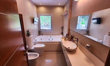 Casa en  Venta en Barrio Puerto Paraiso General Lagos