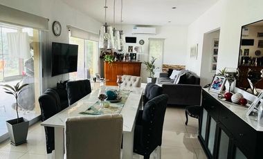 Casa en San Sebastian - 4 ambientes -1100 m2