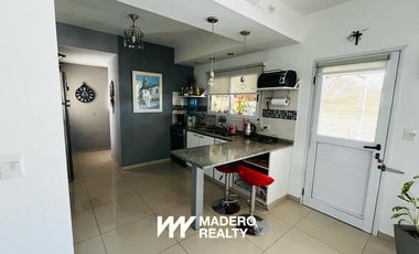 Casa en San Sebastian - 4 ambientes -1100 m2