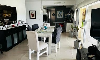 Casa en San Sebastian - 4 ambientes -1100 m2
