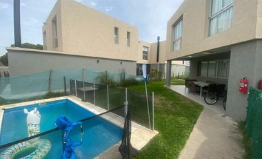 Casa en Círculo Hebreo