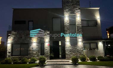 Hermosa Casa en Barrio Lagos de Canning con 5 dormitorios y piscina