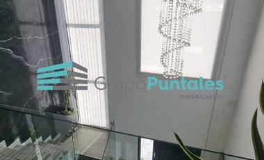 Hermosa Casa en Barrio Lagos de Canning con 5 dormitorios y piscina