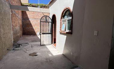 Casa de un solo nivel por NIETO PIÑA