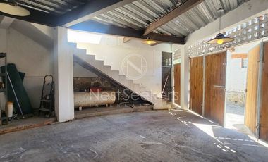 CASA EN VENTA EN EL CENTRO DE VALLE CON VISTA AL PUEBLO