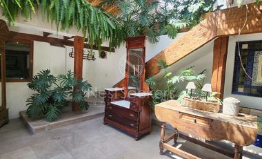 CASA EN VENTA EN EL CENTRO DE VALLE CON VISTA AL PUEBLO