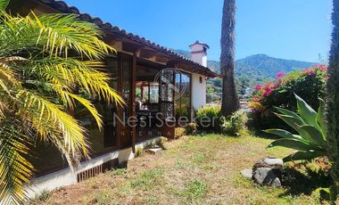 CASA EN VENTA EN EL CENTRO DE VALLE CON VISTA AL PUEBLO