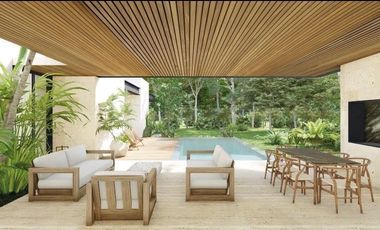 En venta casa de una planta en privada residencial zona Country.