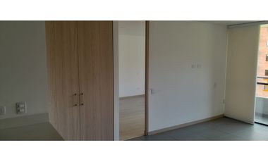 Apartaestudio en venta en Loma del Escobero en Envigado