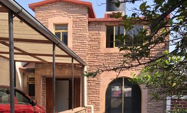 RENTO CASA DUPLEX EN VALLE DORADO
