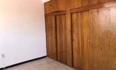 RENTO CASA DUPLEX EN VALLE DORADO
