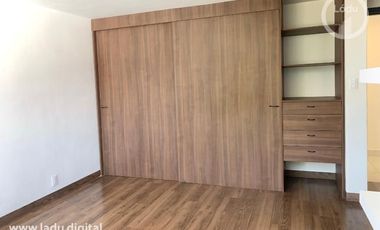 Residencia en Lomas de las Palmas UNA PLANTA