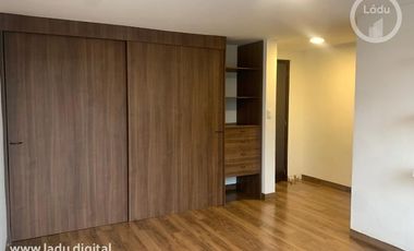Residencia en Lomas de las Palmas UNA PLANTA