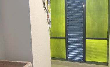 Renta departamento piso 13 en Cosmopol Lifestyale