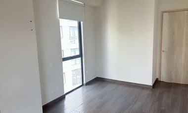 Renta departamento piso 13 en Cosmopol Lifestyale