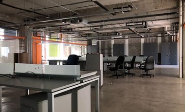 Oficina Amueblada en Renta