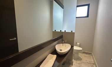 Oficina Comercial en Renta, Del Valle, San Pedro Garza García, Nuevo León