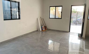 Casa en  Venta nueva en Jardines de Champayan