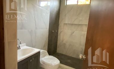Casa en  Venta nueva en Jardines de Champayan