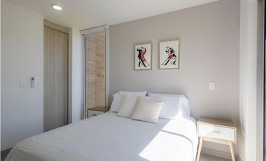 Serena del Mar - Alquiler de Apartamento Amoblado en Zinnia.