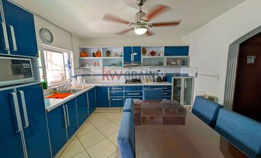 Casa en Venta Cerca del Tren Ligero Ideal Para Rentar o Vivir