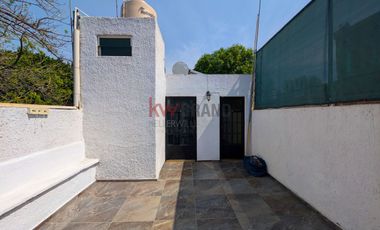 Casa en Venta Cerca del Tren Ligero Ideal Para Rentar o Vivir