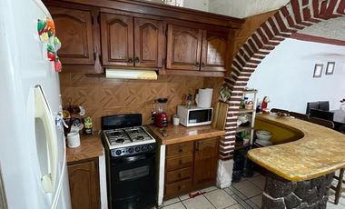 Casa en Venta ubicada en Lomas del Pedregal, Guadalajara.
