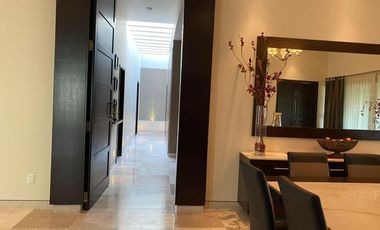 CASA EN VENTA TUXTLA GUTIÉRREZ CHIAPAS, UBICADA EN LOMAS DEL CAMPESTRE