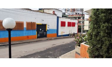 SE VENDE LOCAL CON PARQUEADERO  EN BUCARAMANGA SANTANDER