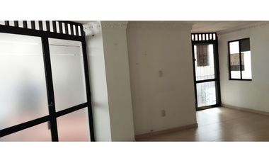 SE VENDE LOCAL CON PARQUEADERO  EN BUCARAMANGA SANTANDER