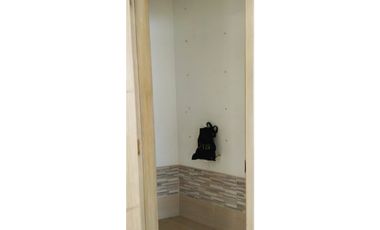 SE VENDE LOCAL CON PARQUEADERO  EN BUCARAMANGA SANTANDER