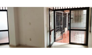 SE VENDE LOCAL CON PARQUEADERO  EN BUCARAMANGA SANTANDER