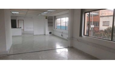 VENDO-ARRIENDO BODEGA BARRIO 12 DE OCTUBRE