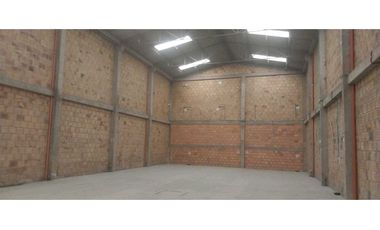 VENDO-ARRIENDO BODEGA BARRIO 12 DE OCTUBRE