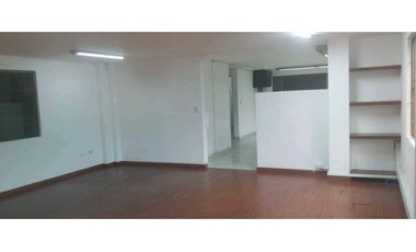 VENDO-ARRIENDO BODEGA BARRIO 12 DE OCTUBRE