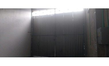 VENDO-ARRIENDO BODEGA BARRIO 12 DE OCTUBRE