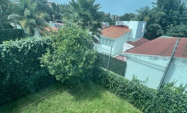 Renta casa y descubre tu nuevo hogar en Loma de Valle Escondido