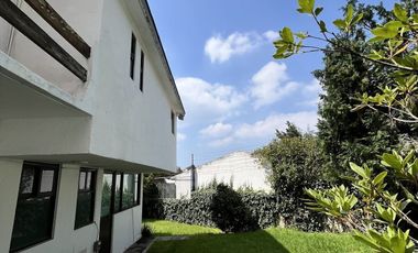 Renta casa y descubre tu nuevo hogar en Loma de Valle Escondido