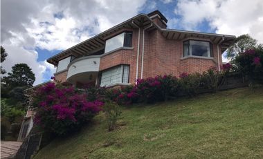 Casa en Arriendo en El Retiro sector La Fe