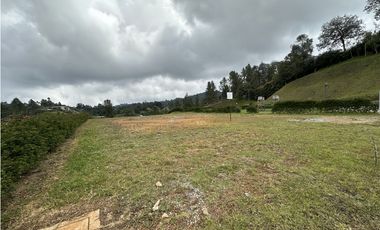 Venta De Lote En El Retiro Carrizales