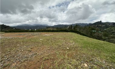 Venta De Lote En El Retiro Carrizales