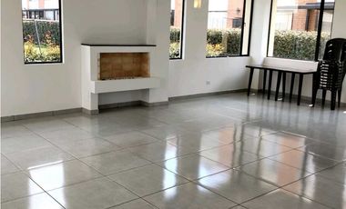 VENDO CASA PARA ESTRENAR EN CHIA