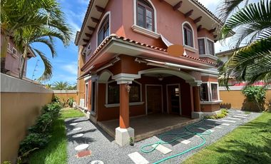 VENTA CASA PH EL DORAL COSTA SUR (3)