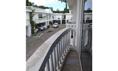 VENTA DE CASA  RUE ROYAL