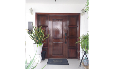 VENTA DE CASA  RUE ROYAL