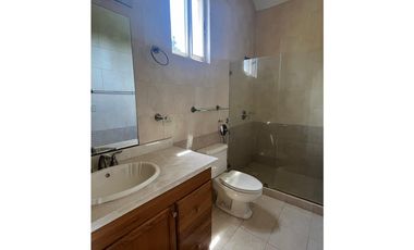 EMBASSY GARDENS | CLAYTON | SE ALQUILA DUPLEX| 4R | 5.1/2 B | 2P