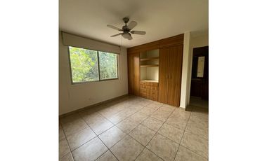 EMBASSY GARDENS | CLAYTON | SE ALQUILA DUPLEX| 4R | 5.1/2 B | 2P