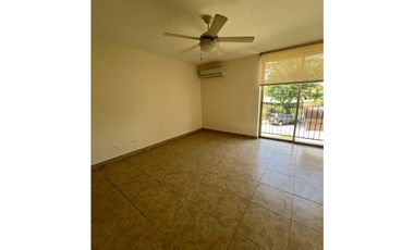 EMBASSY GARDENS | CLAYTON | SE ALQUILA DUPLEX| 4R | 5.1/2 B | 2P