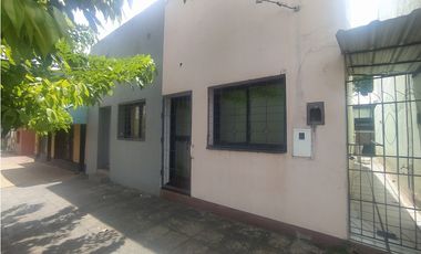 CASA SOBRE TACUARI CASI LAVALLE