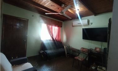 CASA SOBRE TACUARI CASI LAVALLE